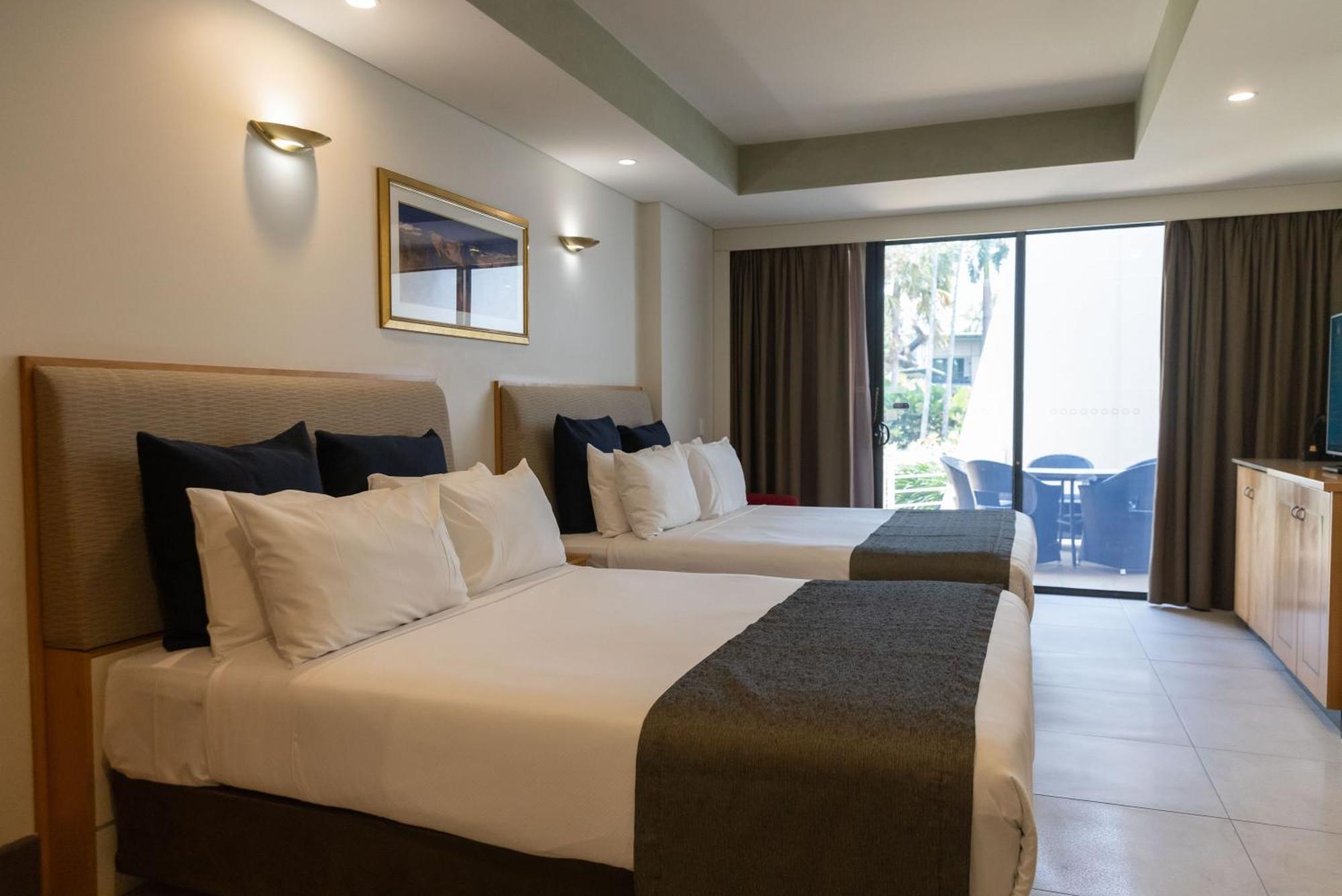 Mindil Beach Casino Resort Darwin Buitenkant foto A room at the Mantra on Mooloolaba