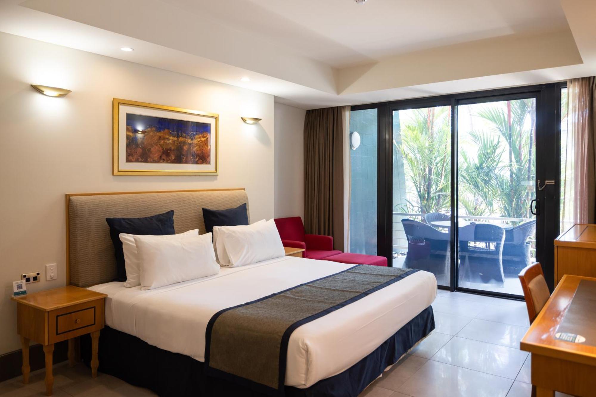 Mindil Beach Casino Resort Darwin Buitenkant foto Deluxe Room