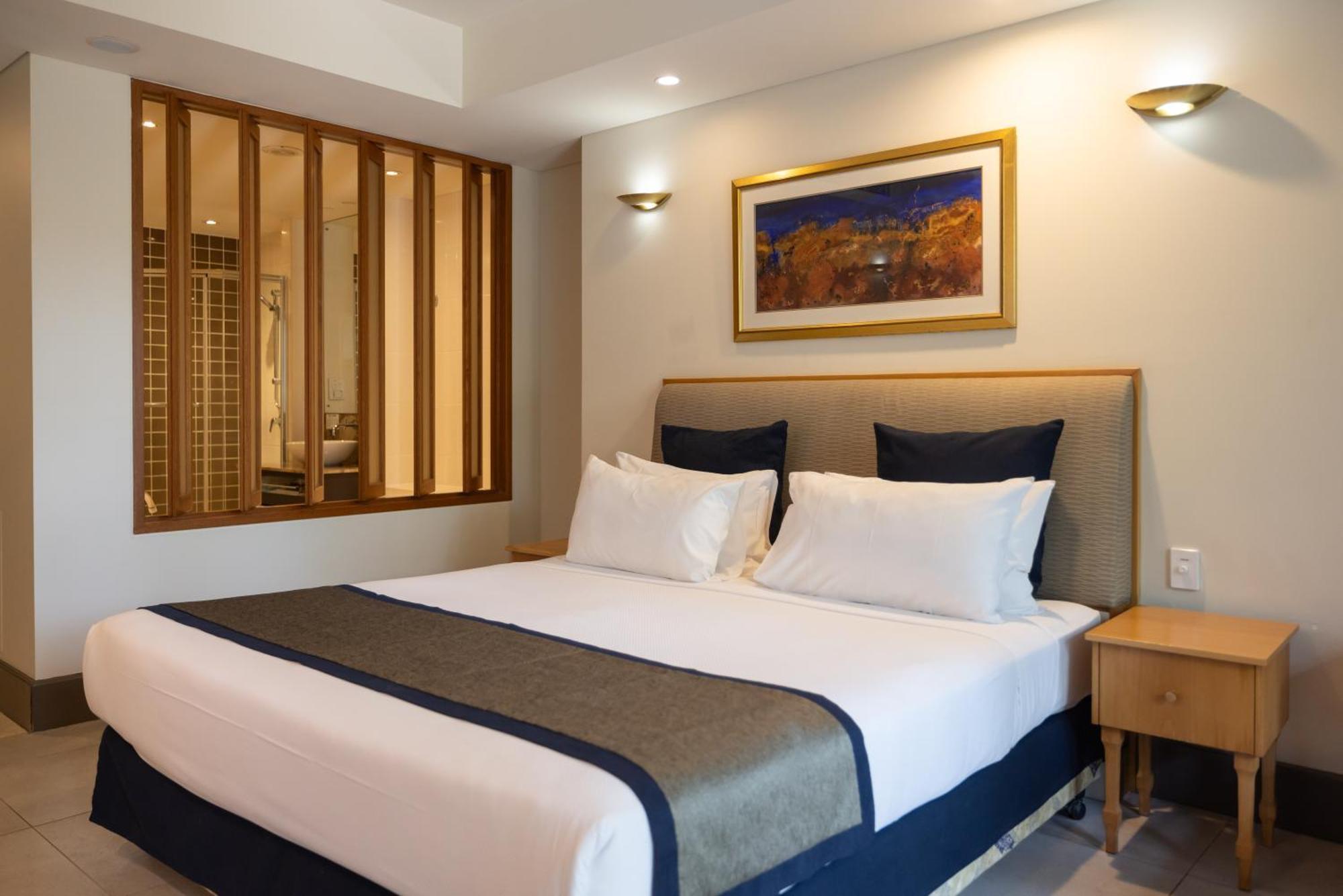 Mindil Beach Casino Resort Darwin Buitenkant foto Deluxe Room